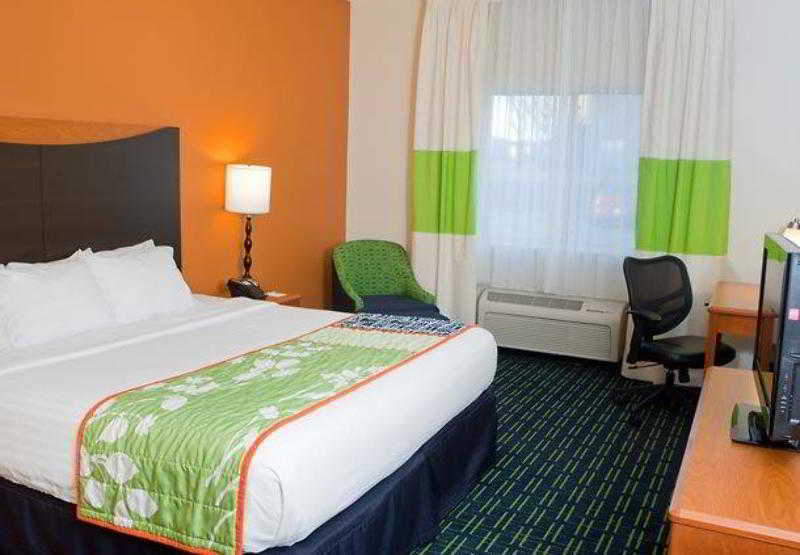 Fairfield Inn & Suites By Marriott Champaign Zimmer foto
